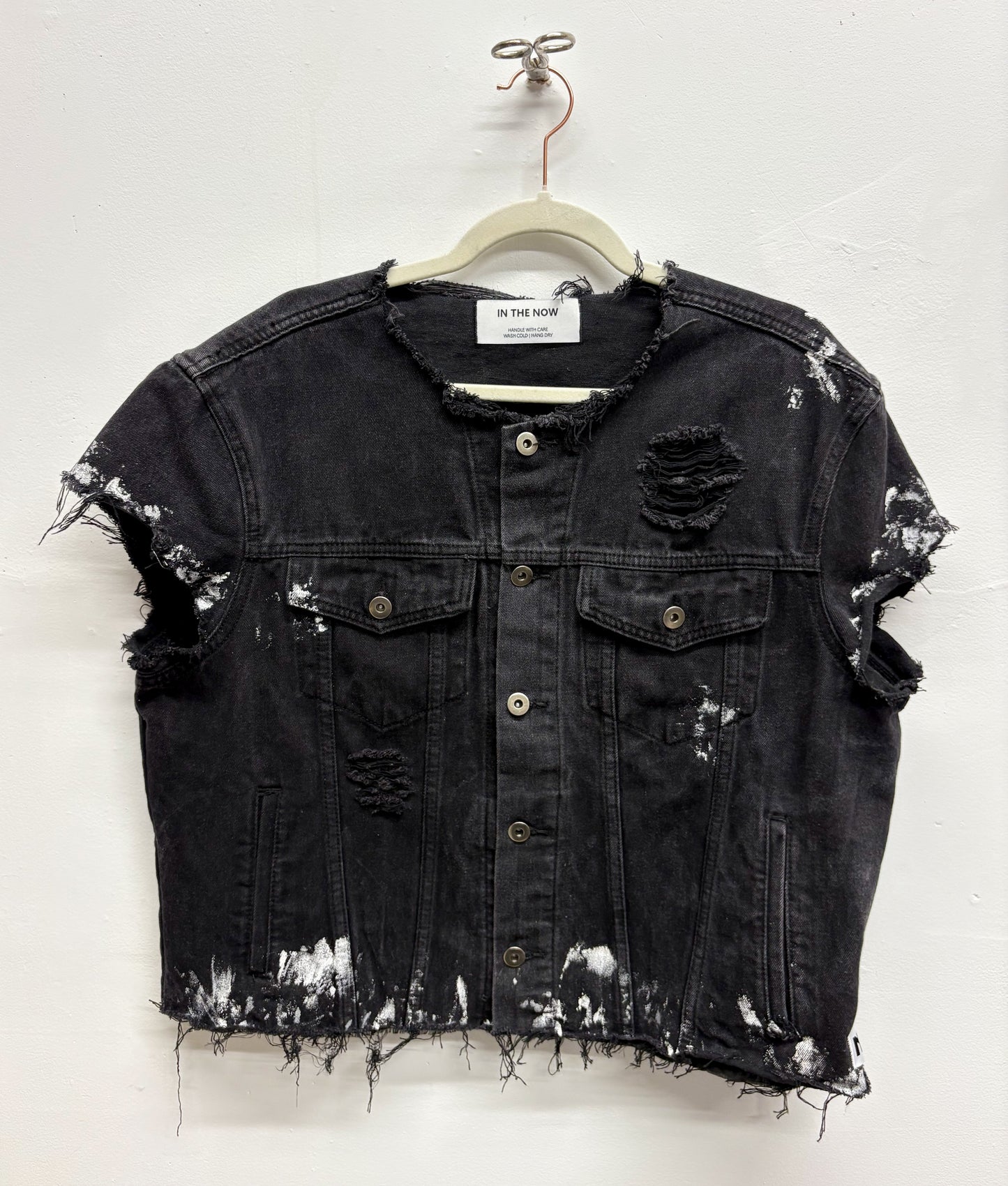 Sample 009